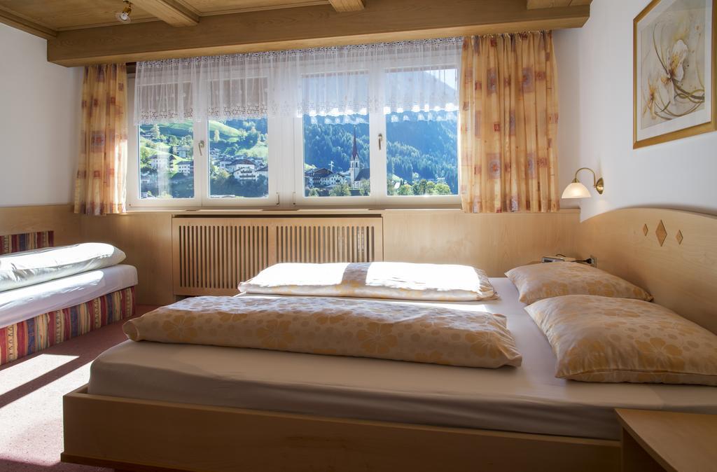 Residence Koenigsrainer ซานเลโอนาร์โด อิน ปาซีเรีย ภายนอก รูปภาพ